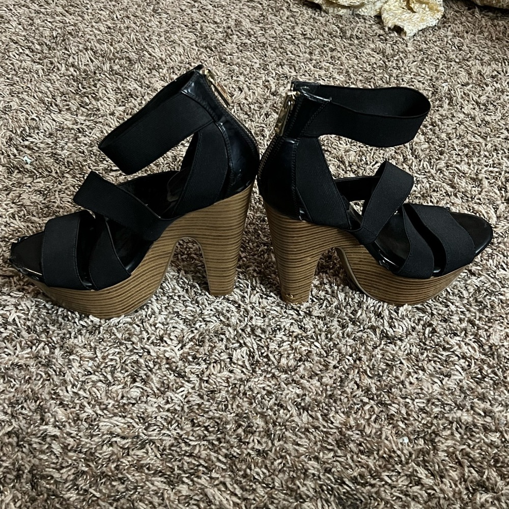 SUMMER HEELS